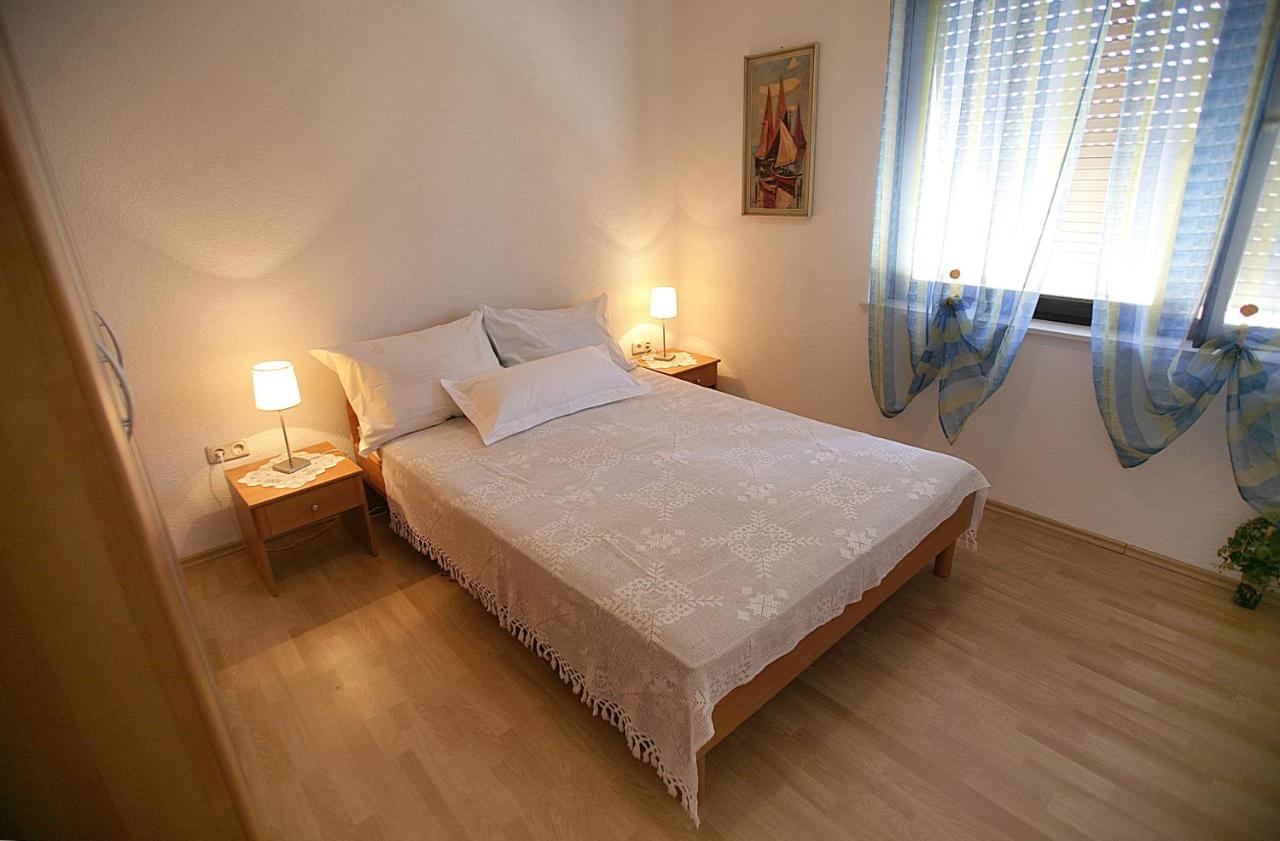 House Peri Trogir Exterior foto