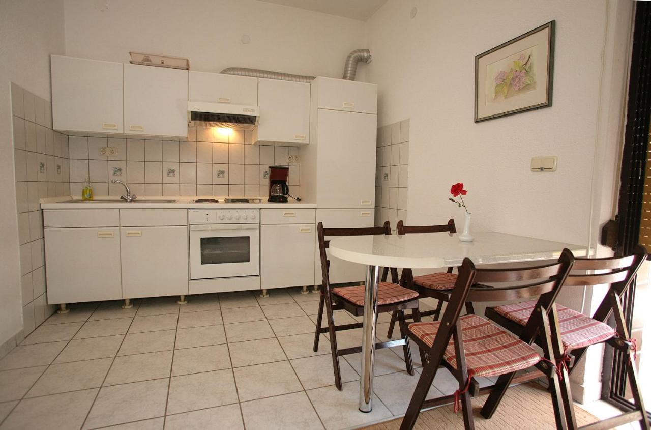 House Peri Trogir Exterior foto